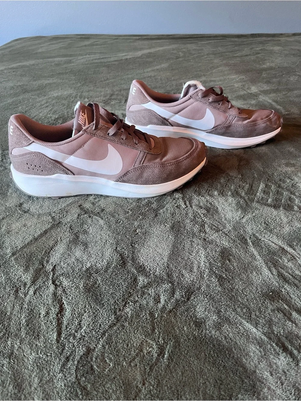 Nike waffle Men's Brown Sneaker